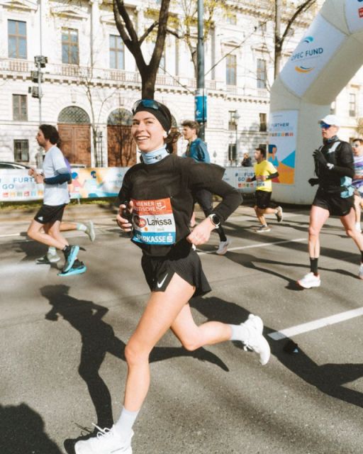89202_halfmarathon-in-the-books.jpg
